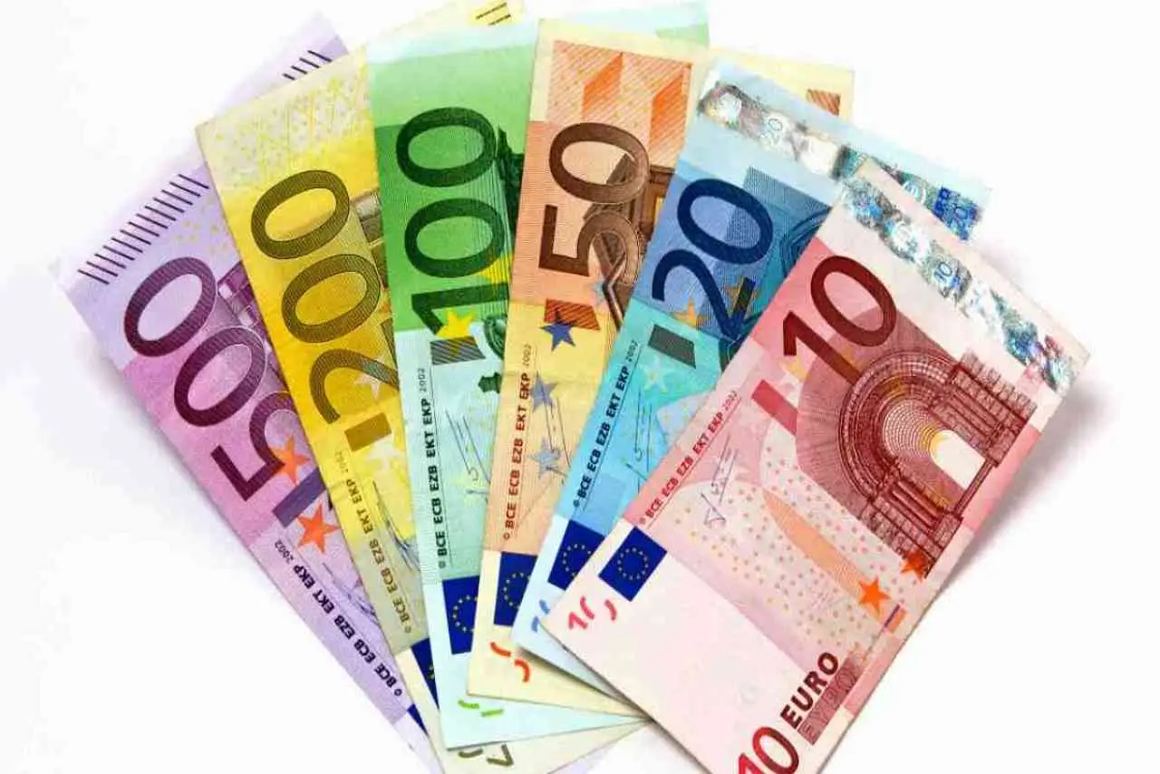 Allerta banconote nuove: ecco quando cambieranno e come saranno