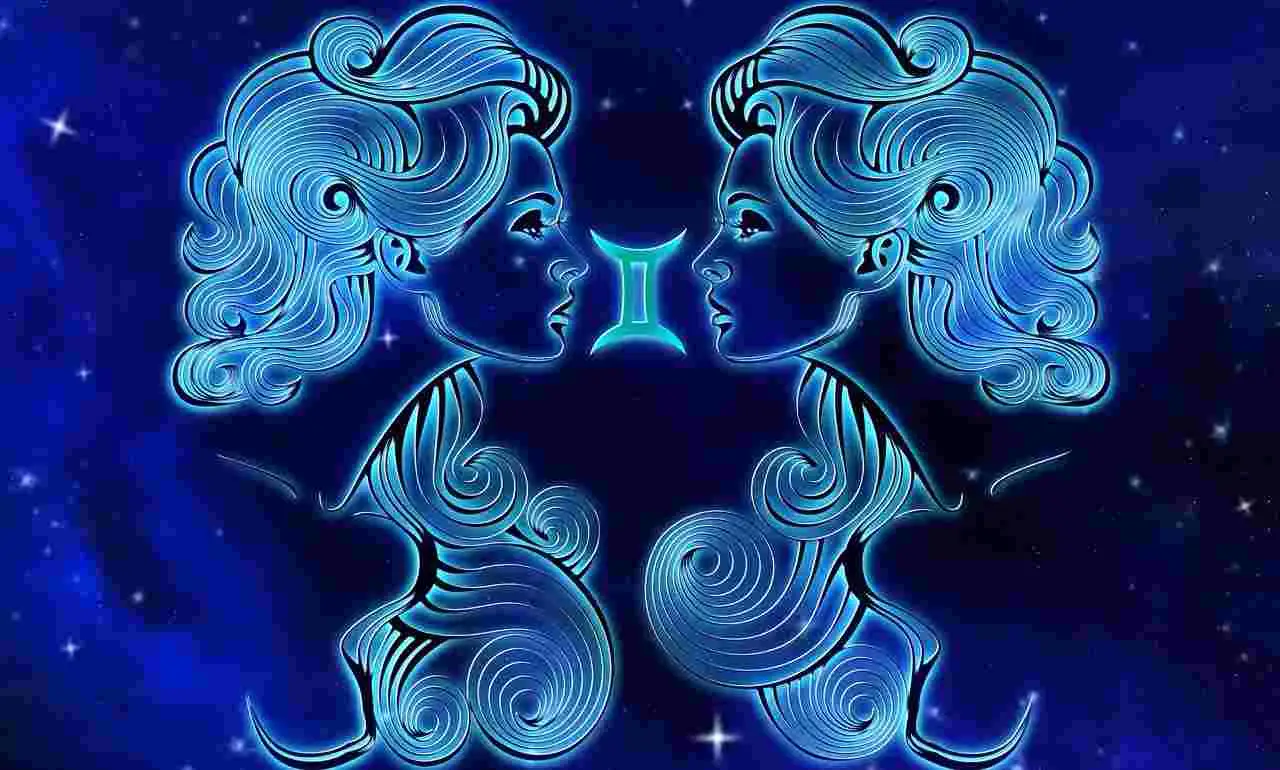 Gemelli 2025: le previsioni complete per amore, soldi e lavoro secondo gli esperti