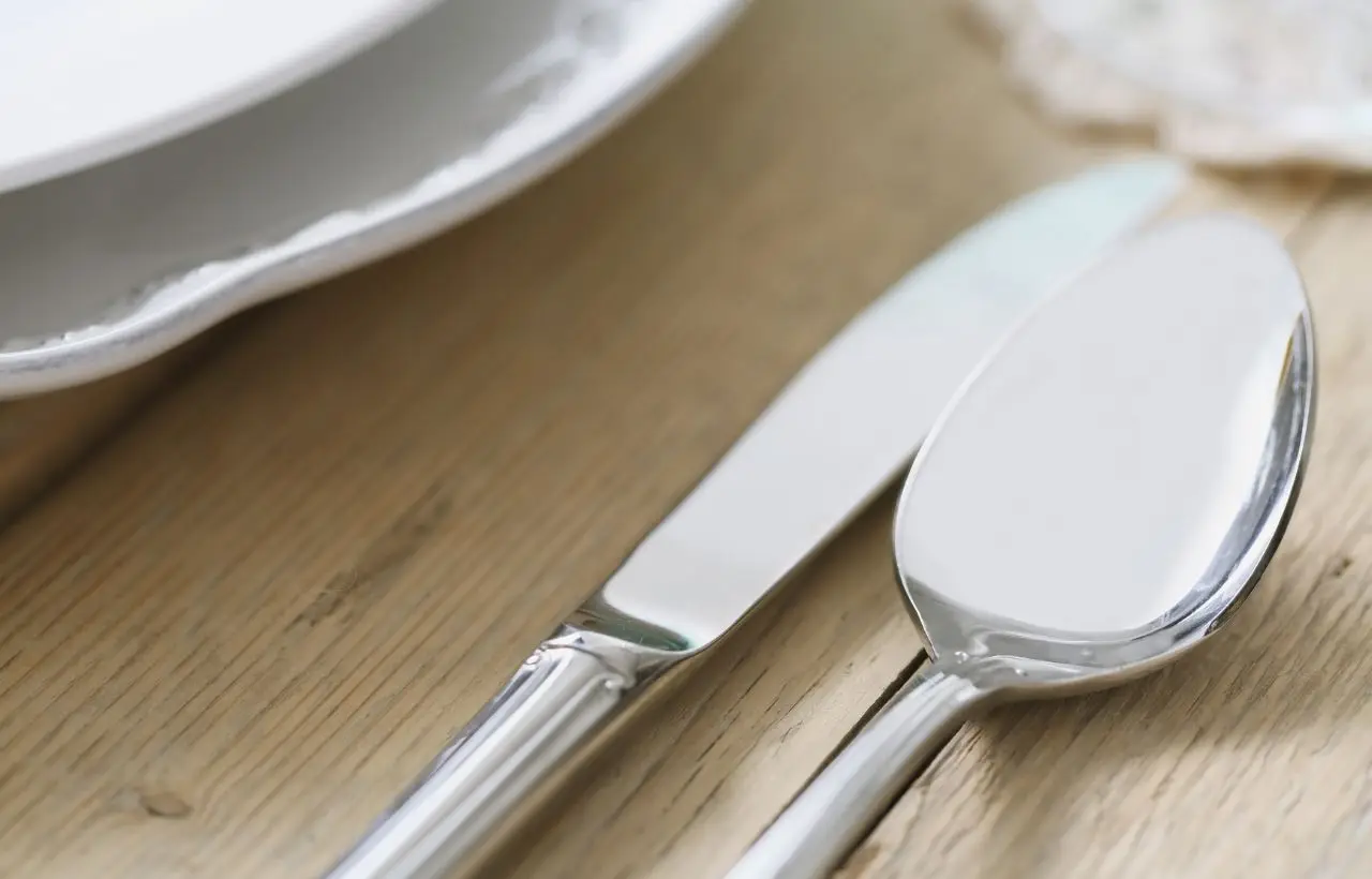 Se trovi questo numero sulle tue posate potresti avere un piccolo tesoro in casa